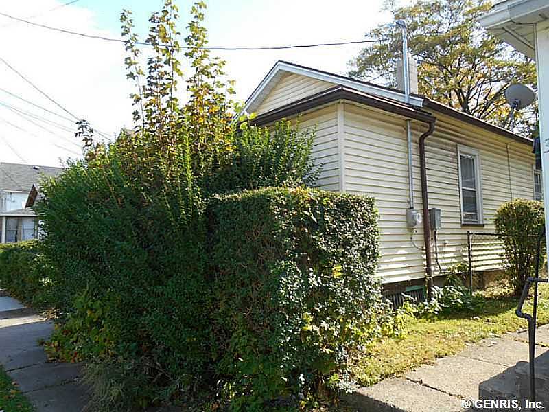 325 Campbell St, Rochester, NY 14611 Zillow