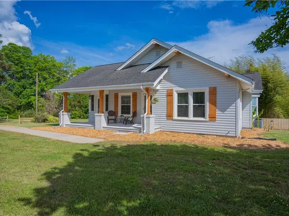 4787 S State Highway 150, Lexington, NC 27295