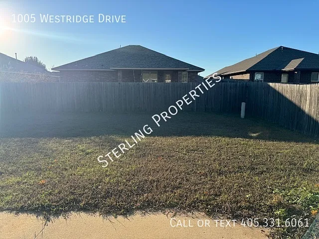 1005 Westridge Dr — Photo 29