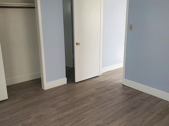 2nd image of 342 Main St #5