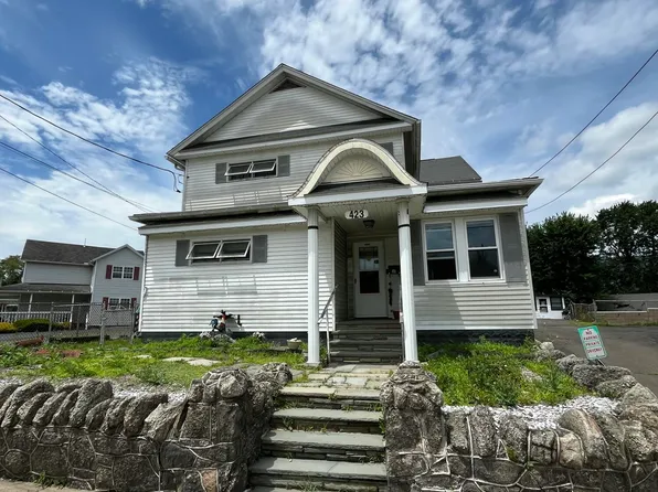 423 Lackawanna Ave, Olyphant, PA 18447