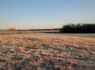 487 Four Wheel Dr, Ponca City, OK 74604