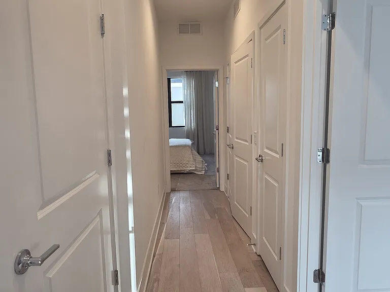 2511 N Grady Ave #6 — Photo 36