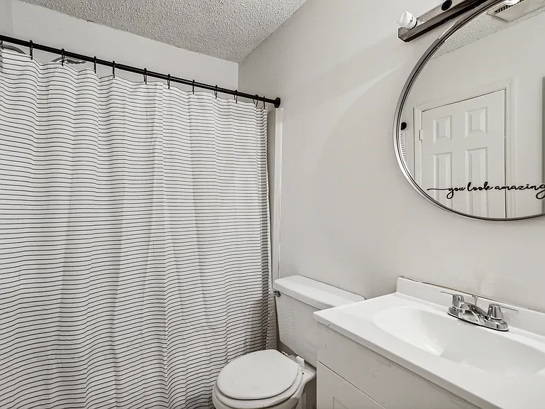 1281 Creekside Ct SE — Photo 16