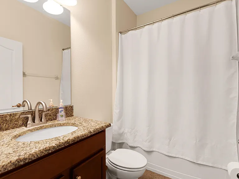 1317 Gleneagles Ln — Photo 22