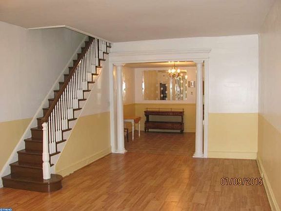 5th image of 1716 W Erie Ave