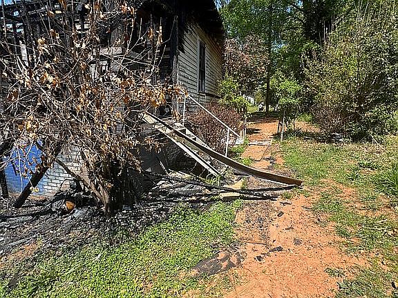 3rd image of 302 McGarity St