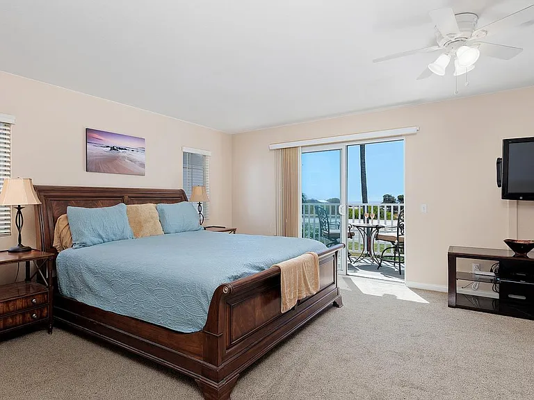6963 Tradewinds Dr — Photo 22