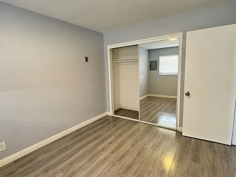 301 Magnolia Ave — Photo 11