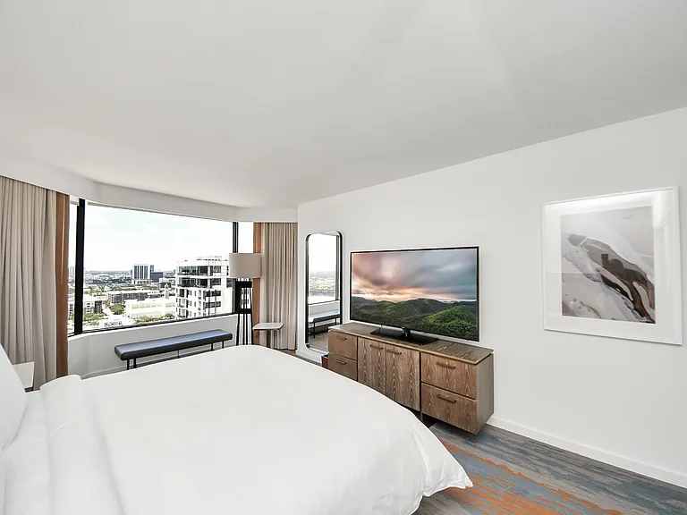 1300 Lamar St #S8 — Photo 34