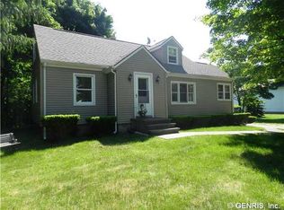 612 Elmgrove Rd, Rochester, NY 14606