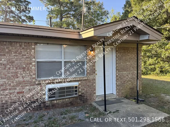 1307 Plummer Dr, Jacksonville, AR