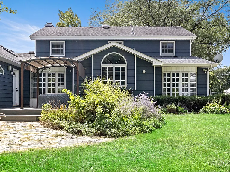 2609 Dougall Rd #D — Photo 16