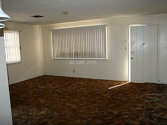 2nd image of 1715 S Lewis Ave