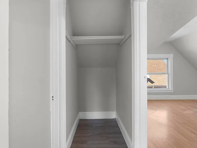 79 Hazel St #3 — Photo 19