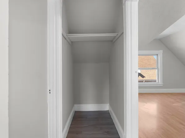 79 Hazel St #3, Hartford, CT 06106