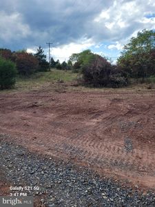 Rowzee Rd, Levels, WV, 25431