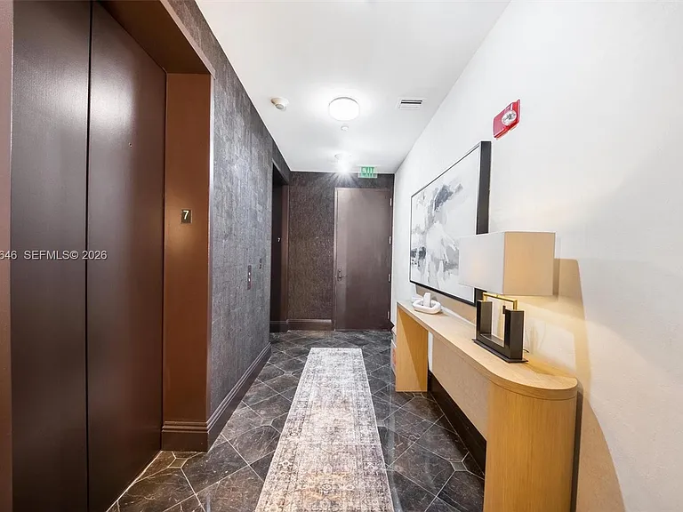 100 S Pointe Dr #702 — Photo 28