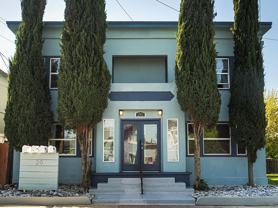 1st image of 20 3rd St