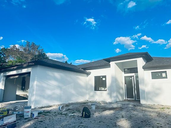 2nd image of 612 Palmetto Ave