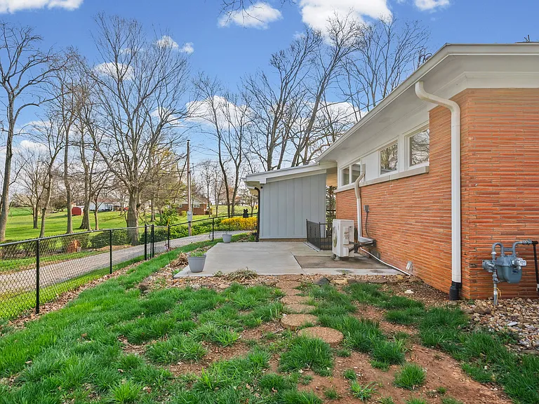 4540 Canton Pike — Photo 27