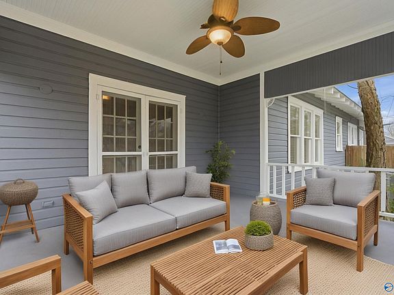 3rd image of 1054 Grant St SE