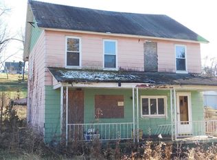 57 Main St, Mc Clellandtown, PA