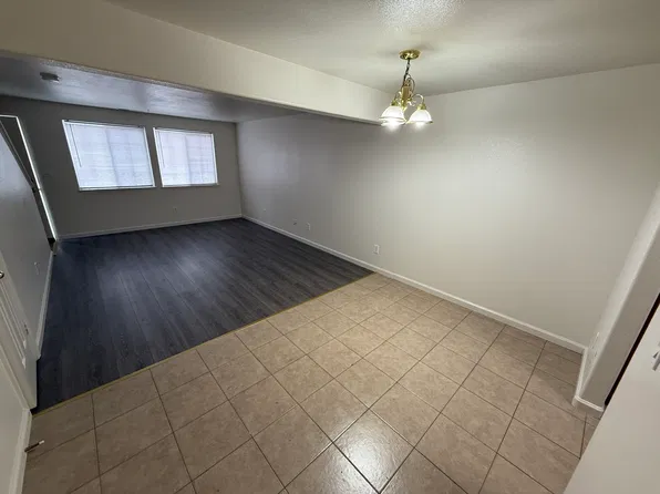3308 N Roop St APT 3, Carson City, NV 89706