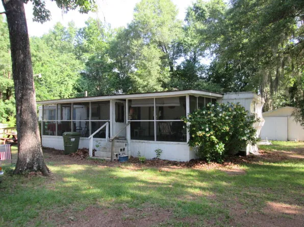 1156 Duboise Dr, Summerton, SC 29148