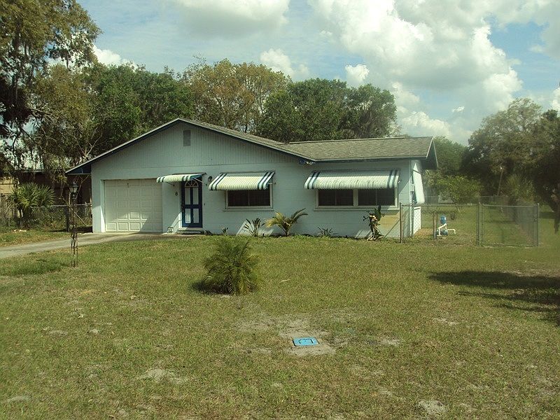 1st image of 8 N Palm Ave