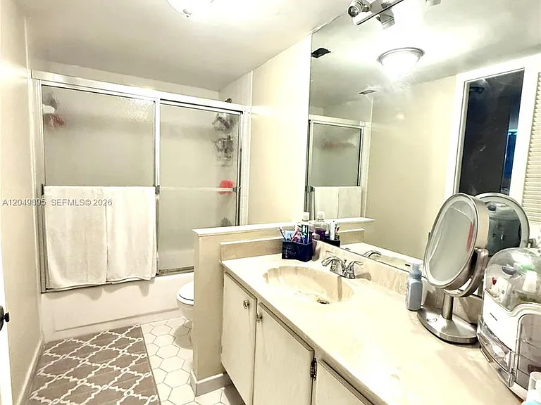10000 W Bay Harbor Dr #Penthouse 4 — Photo 8