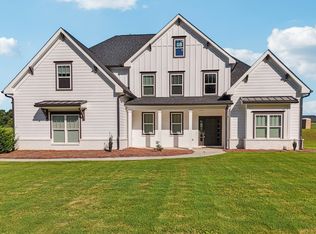 2049 Chestnut Oak Trl, Commerce, GA 30530