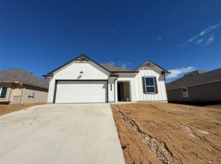 109 Adaline Bnd, McGregor, TX 76657