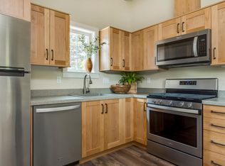 514 12th St #2, Bend, OR 97703