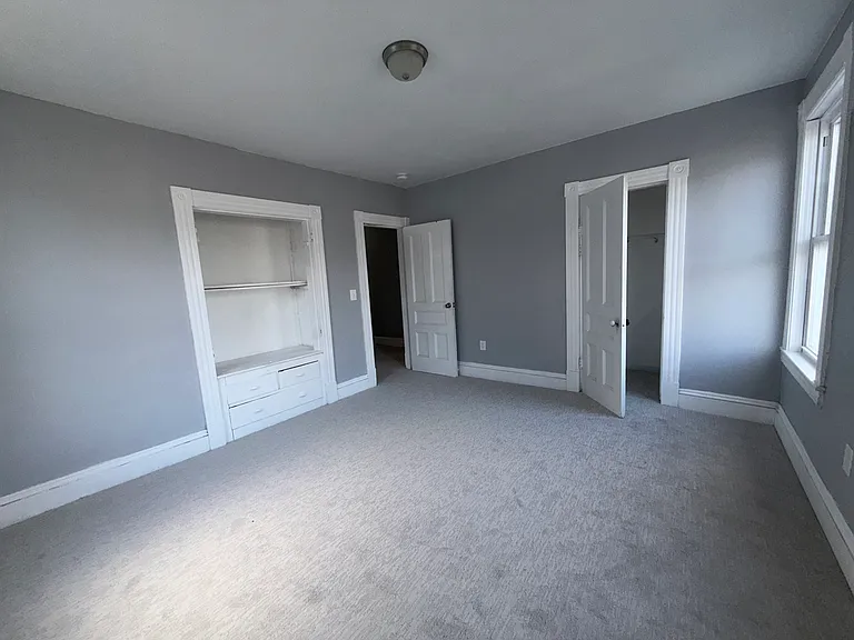 27 Burtt St #1 — Photo 5