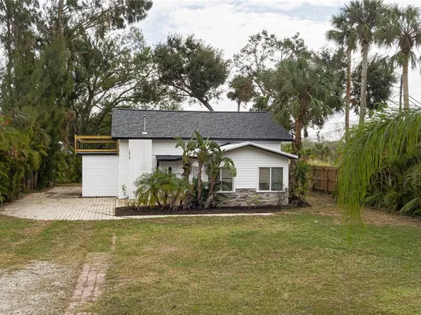 1818 49th St E, Palmetto, FL 34221
