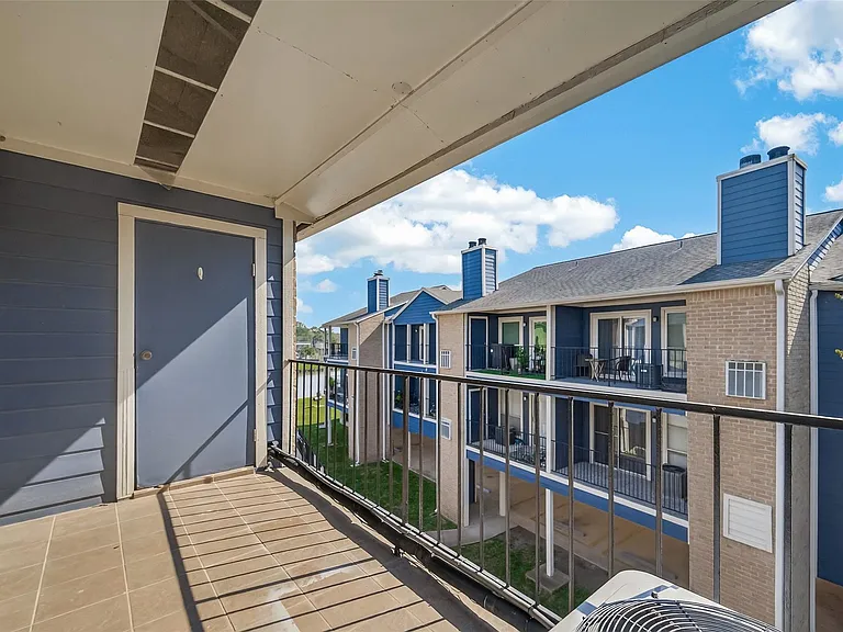 18515 Egret Bay Blvd #1302 — Photo 14