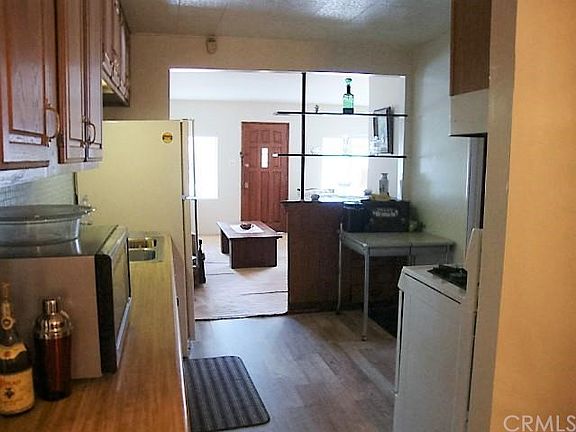 3rd image of 1455 W 218th St
