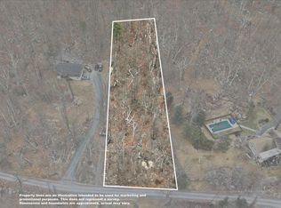 62 Fawn Dr, Harpers Ferry, WV 25425