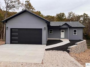 106 Mayerling, Gravois Mills, MO 65037