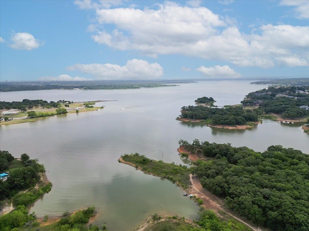 3216 Northwood Dr, Highland Village, TX 75077 MLS 20359540 Zillow