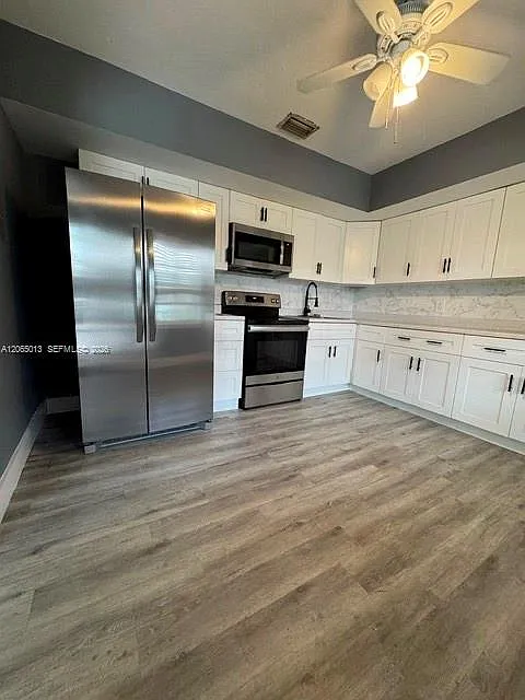 Everglade Land Sales Co — Photo 2