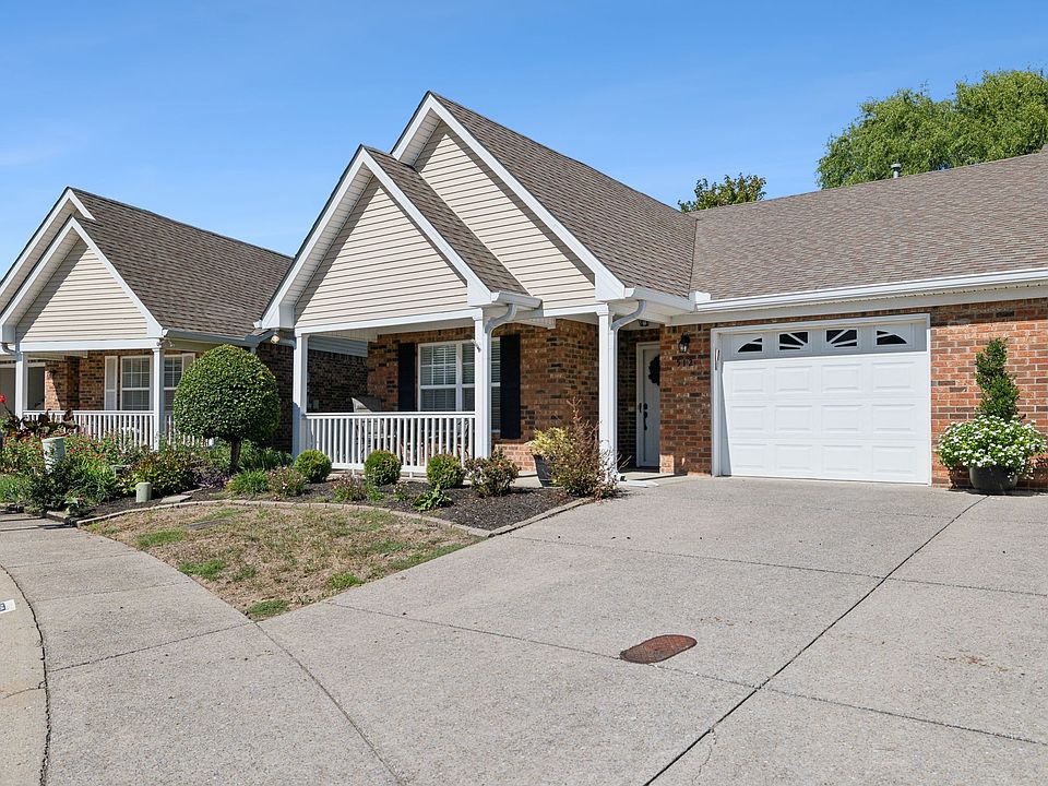 1st image of 512 Village Green Cir