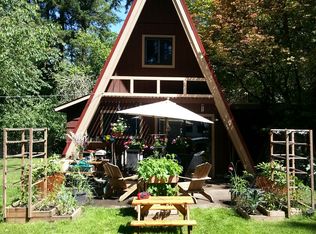 26039 Marina Rd, Veneta, OR 97487