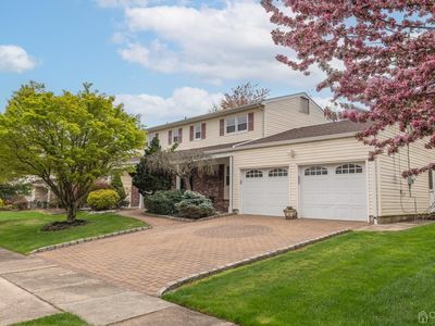 195 Tyroler Ave, Edison, NJ, 08820