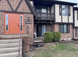 2006 Tracy Dr APT 1, Bloomington, IL