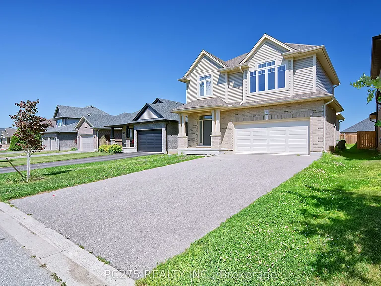 31 Ashberry Pl — Photo 3