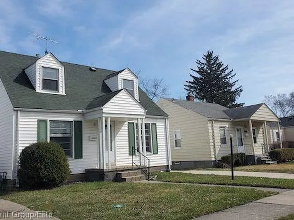 19365 Kingsville St, Harper Woods, MI 48225