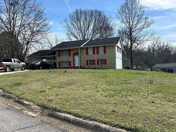3rd image of 6742 Green Meadows Ln