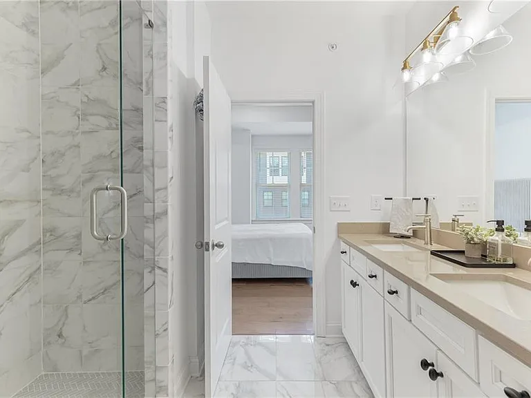 6543 Beacon Dr — Photo 25